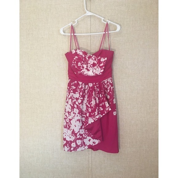 maxandcleo Dresses & Skirts - Max and Cleo Floral Cocktail Dress Womens 4 Pink New Pleated Draped Mini